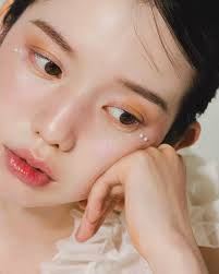 Ayaka Hironaka นักแสดงสาวหน้าใสกับสายตาเจ้าชู้ที่สะกดใจ จากรอยยิ้มละมุนสู่ไอคอนความน่ารักที่ใครก็หลงรัก