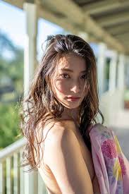 Suzu Honjo ดาวรุ่งญี่ปุ่นรอยยิ้มละมุน เส้นทางดัง ผลงานปัง และเสน่ห์ที่ทำให้แฟน ๆ เทใจให้ทั้งเอเชีย